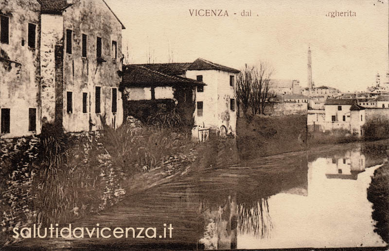 Panorama di Vicenza dal ponte di Viale Margherita.