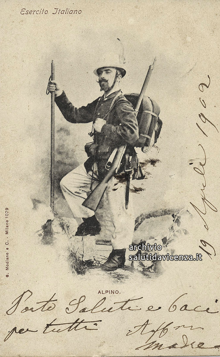 La montagna e gli Alpini in cartolina per l'adunata nazionale, spedita nel 1902