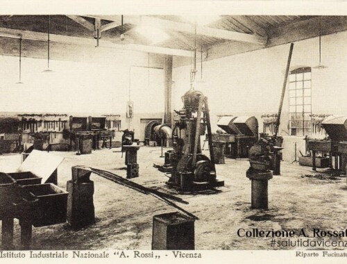 Reparto Fucine. Ed. Brunner & C. - Como, 1920 Itis Rossi, fucina nella sede di Santa Corona
