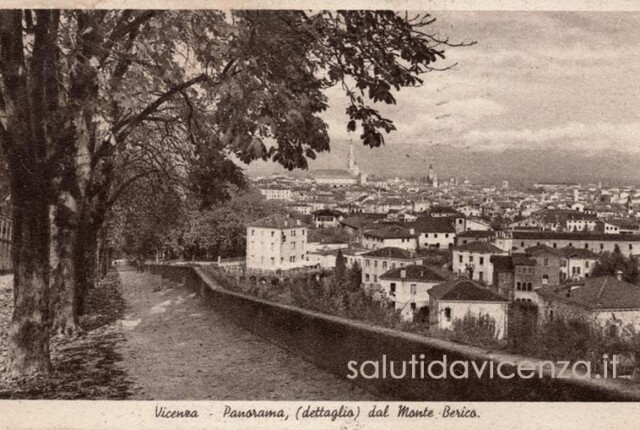 Discesa nei pressi dei Portici di Monte Berico Panorama di Vicenza dai portici di Monte Berico.
