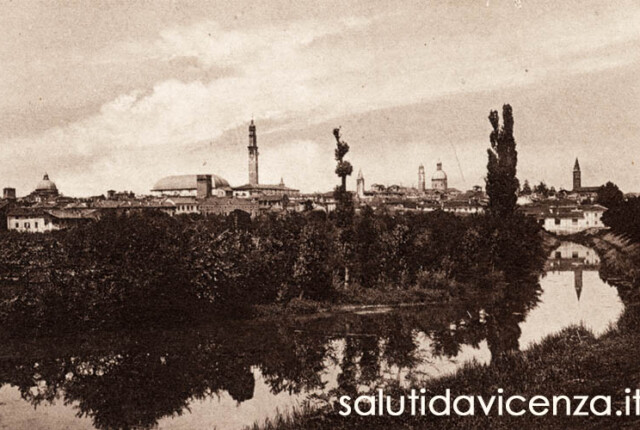 Riflessi sul fiume Retrone Panorama di Vicenza sul Retrone, da Viale Margherita.