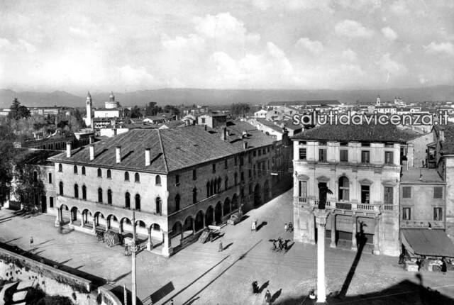 Palazzi Angaran e Bonaguro, cartolina Galla del 1959