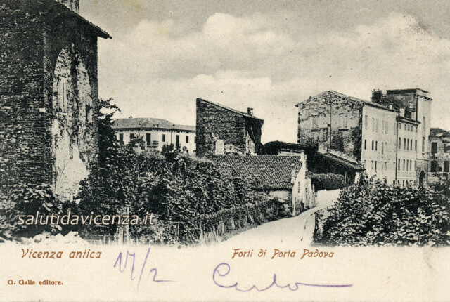 Tratto delle antiche mura in Viale Margherita. Rare e antiche cartoline da collezione di Vicenza. Parte delle mura antiche di Porta Padova.