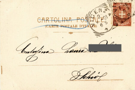 Introduzione delle righe per l'indirizzo con timbro postale del 1901. Cartolina spedita a Schio nel 1901